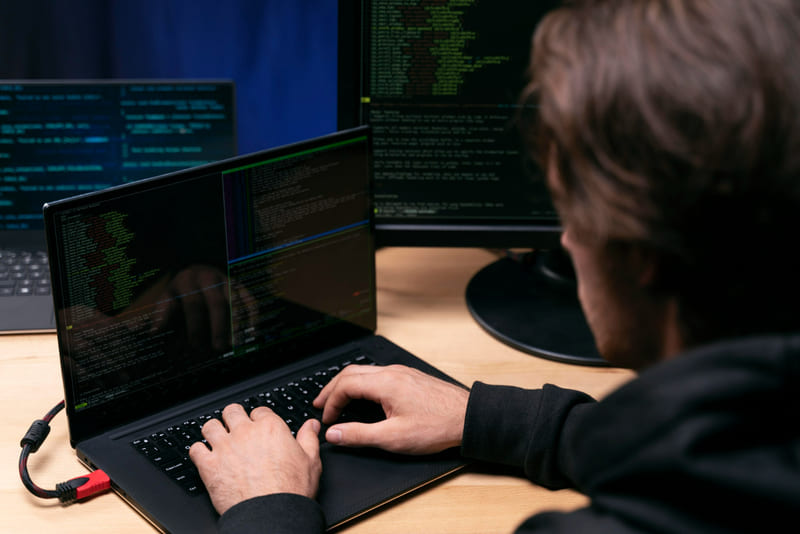 A game developer mitigates third-party risks through proactive monitoring, visibility, and ISO 27001 security framework.