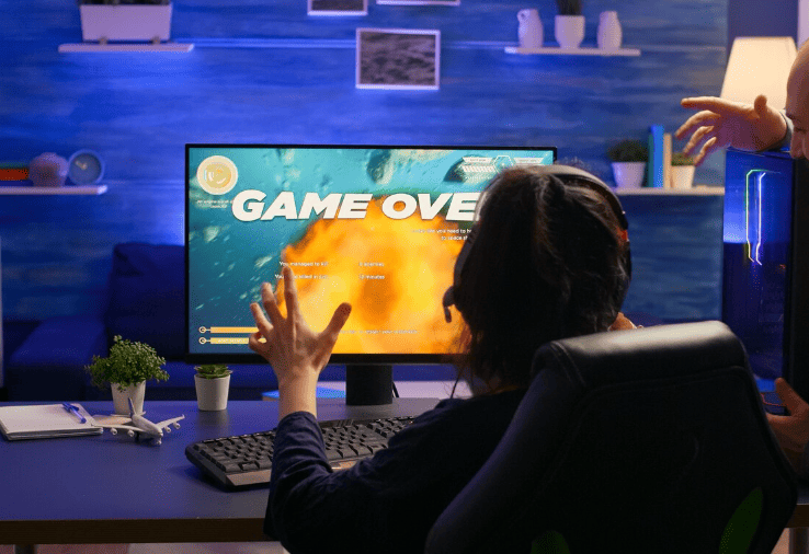 Female Vietnamese gamer plays for a localized video game pc